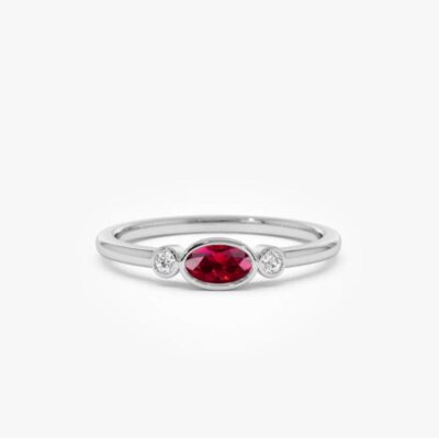 Inel Trilogy bezel cu rubin si diamante - imagine 3