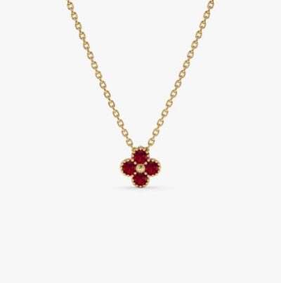 Lant aur si medalion cu rubine naturale Red Clover